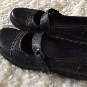 Clark’s Bendable’s Leather Shoes
